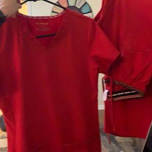 Red heartsoul scrub set xs